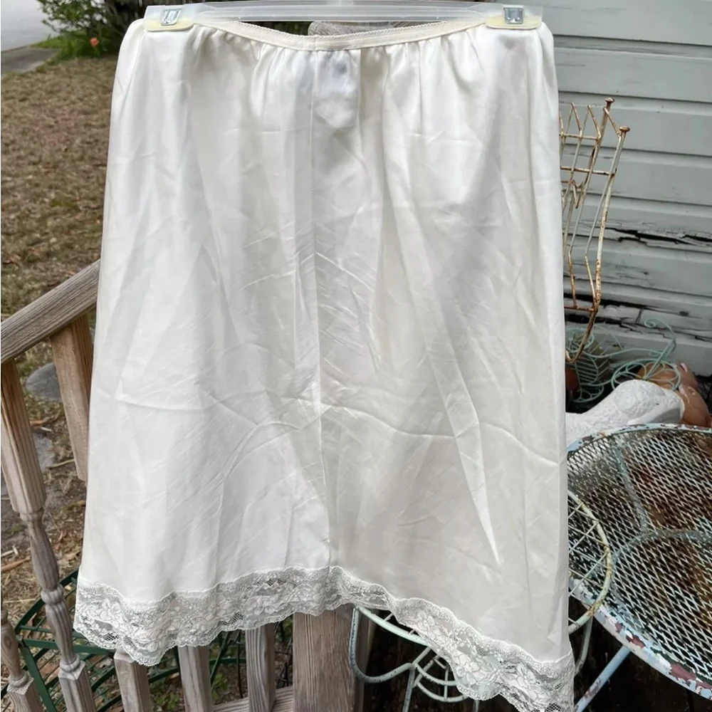 Alice Maloof Cream Half Slip Sz M Lace Pink Bow Vintage 70s 80s Slinky Satin - Picture 5 of 6